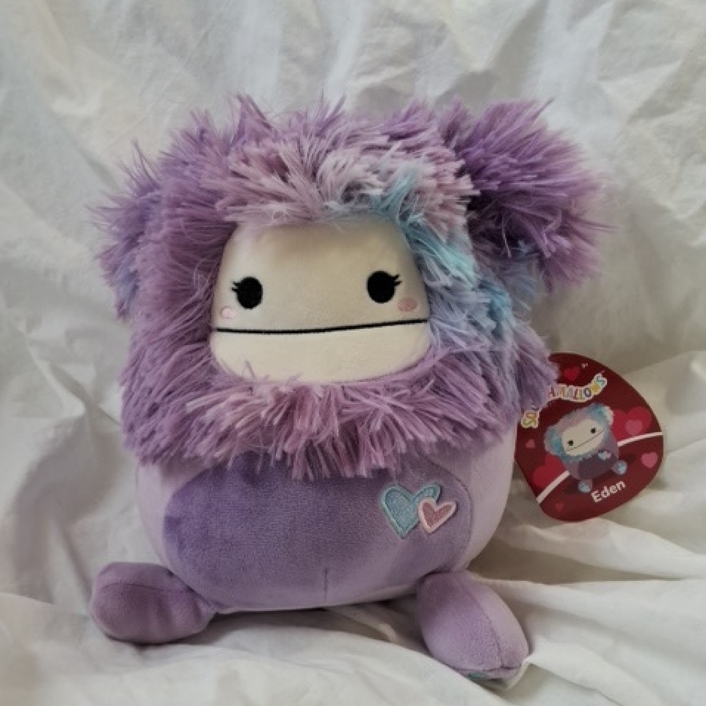 SQUISHMALLOWS 8" Eden The Yeti, NWT